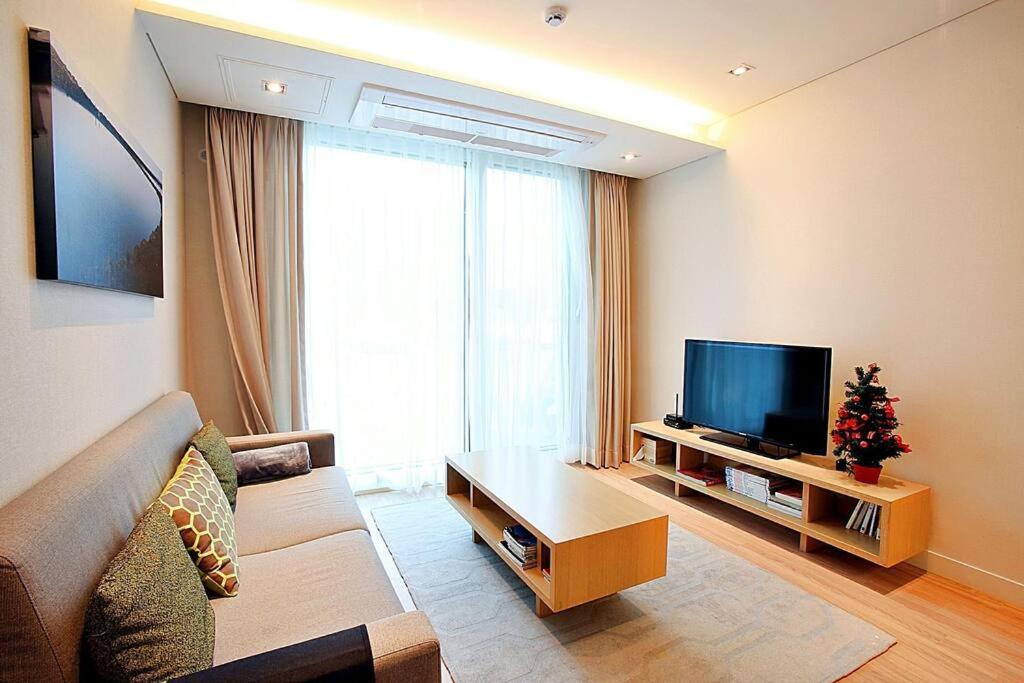 Coveted Palms Village Pension Чечжу Екстер'єр фото